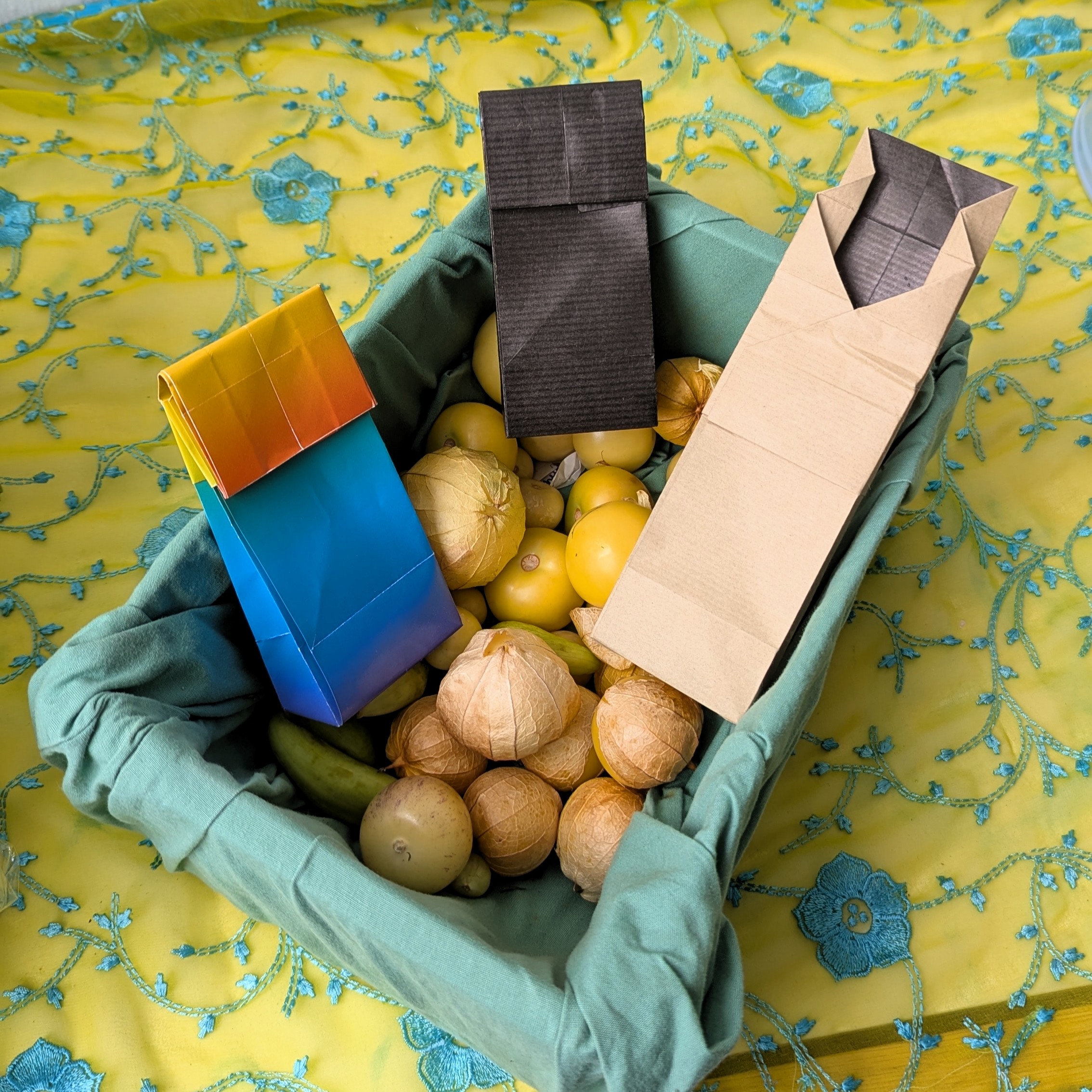 Campus bei uns: Origami - Kleine Geschenktüten